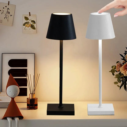 Lampe de Table LED Rechargeable — Commande Tactile, 3 Niveaux de Luminosité